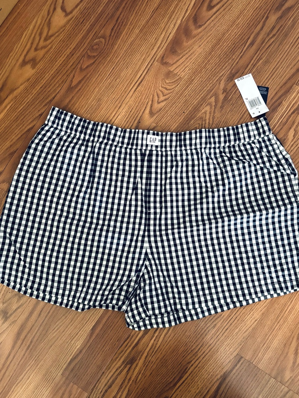 NWT GAP Body Navy and White Gingham Lounge Shorts